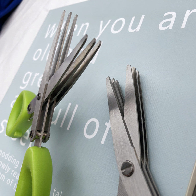 Multi-blade Scissors for cutting vegetables - Useful Kitchen Gadgets